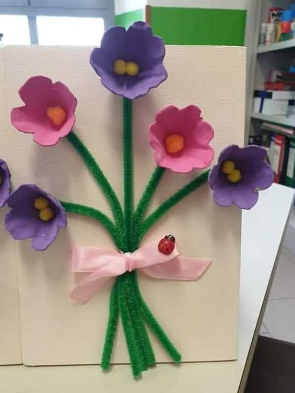 Flower-made-from-egg-carton.