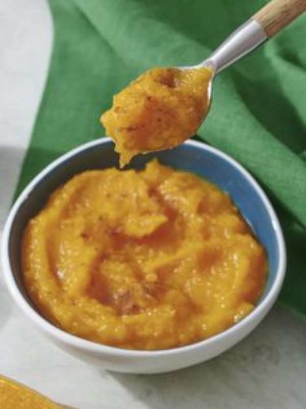 Plate-containing-butternut-squash-puree.