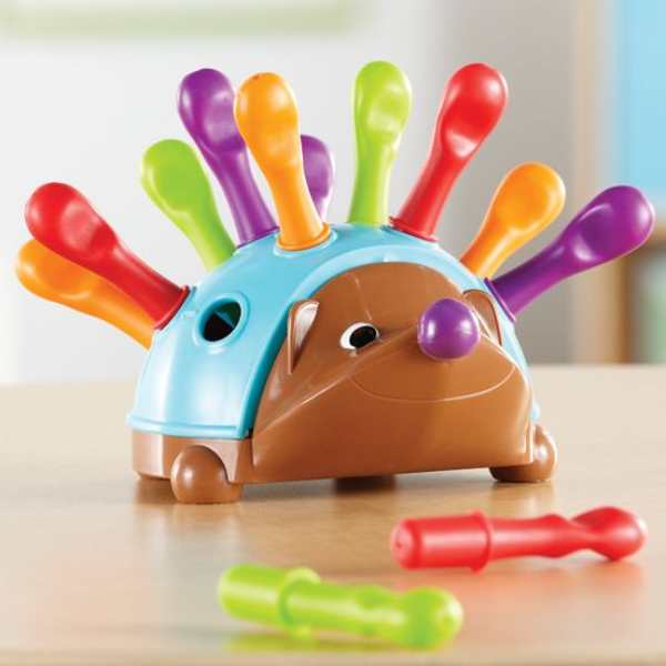 Hedgehog-toy-in-different-colors-in-best-educational-toys-for-toddlers-and-preschoolers.