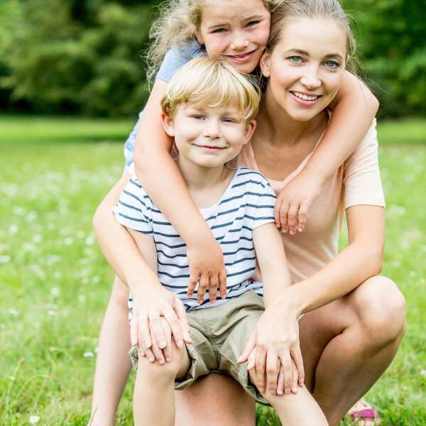 Mom-and-2-daughters-in-practical-Ways-to Stay-Productive-as-a-Stay-at-Home-Mom-During-Summer-Break.