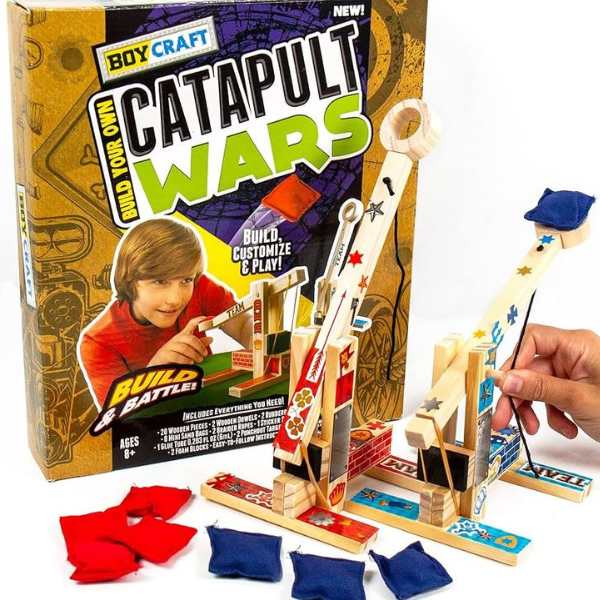 Catapult-and-engineering-kit-in-STEM-toys-kids-actually-love.