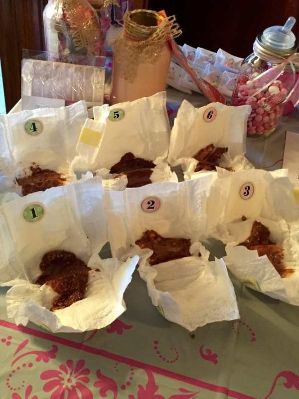Diapers-filled-with-chocolates-of-different-tpes-to-serve-as-poo-in-funny-baby-shower-games