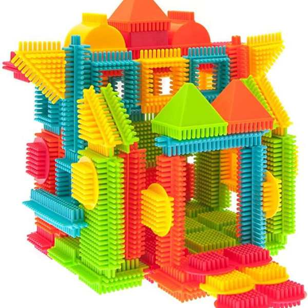 Interlocking-building-blocks-with-beautiful-colors.