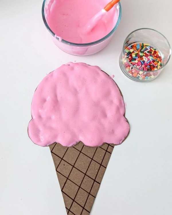 Puffy-paint-ice-cream-made-with-pink-paint-in-ice-cream-craft-ideas-for-kids.