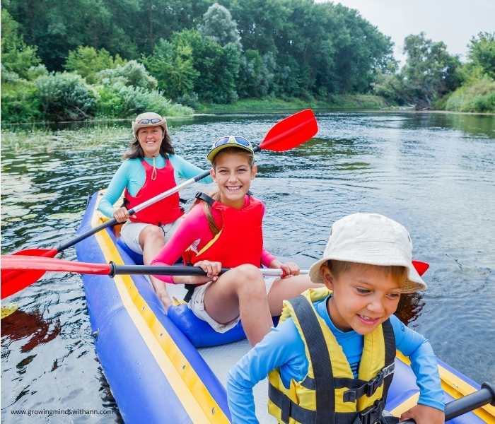 Kids-kayaking