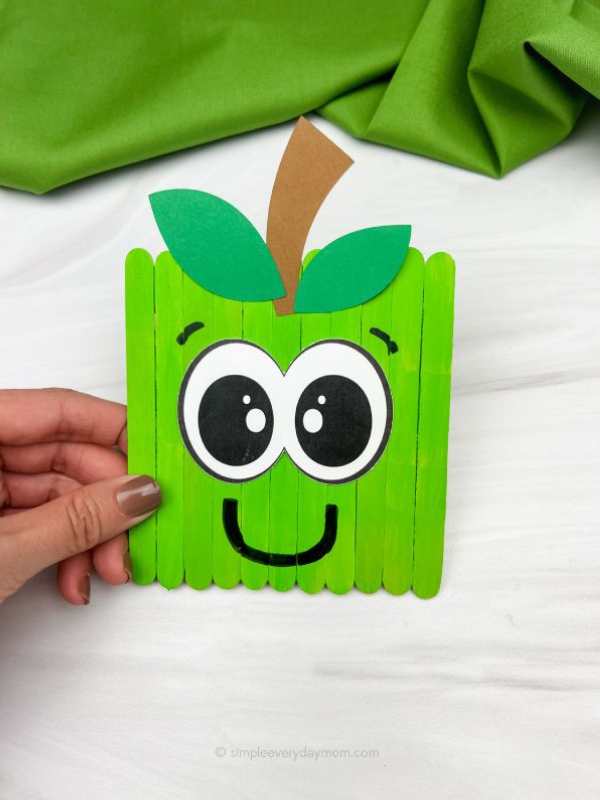 Green-popsicle-stick-apple-in-apple-crafts-for-kids.
