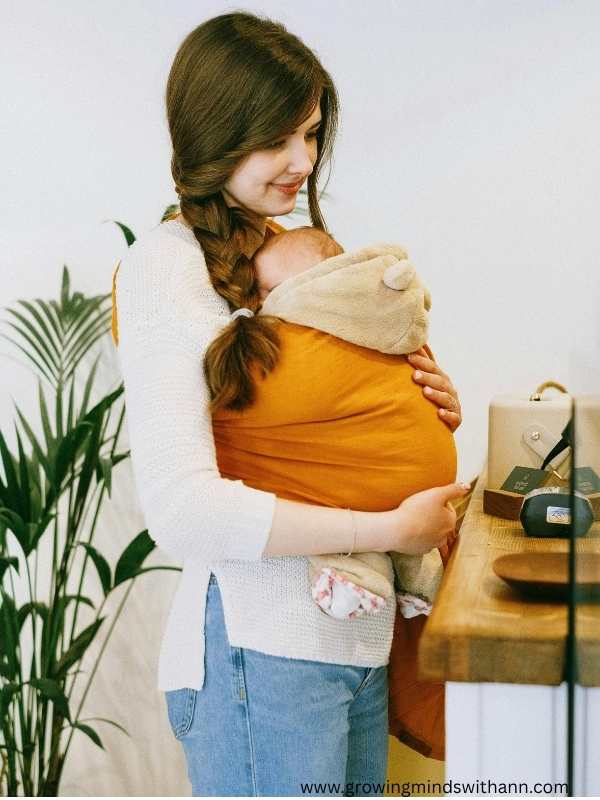 Mom-babywearing-in-Creative-Baby-Carrier-Costume-Ideas-for-Babywearing-This-Halloween.