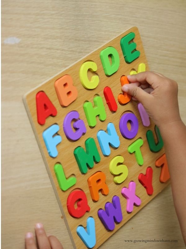 Hand-playing-alphabet-game-in-Fun-Ways-To-Teach -the-alphabet-To-Preschoolers.