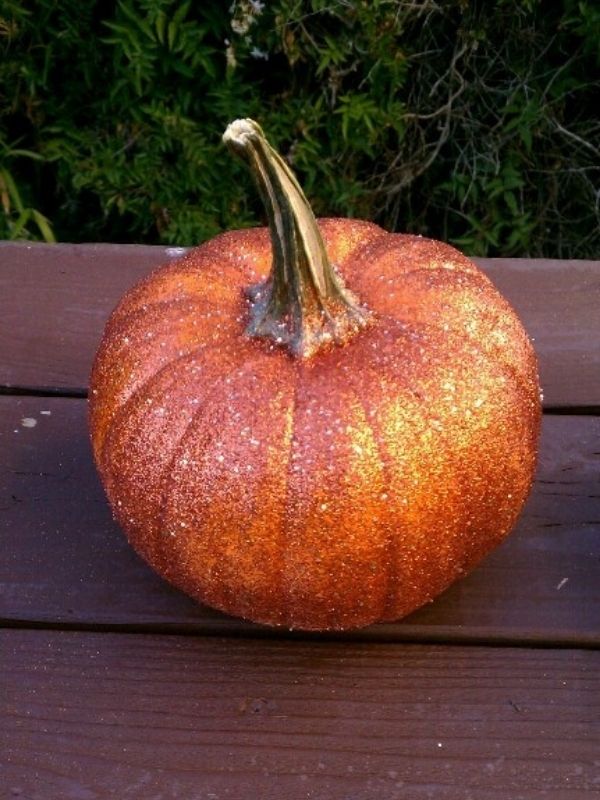 Orange-glitter-pumpkin.