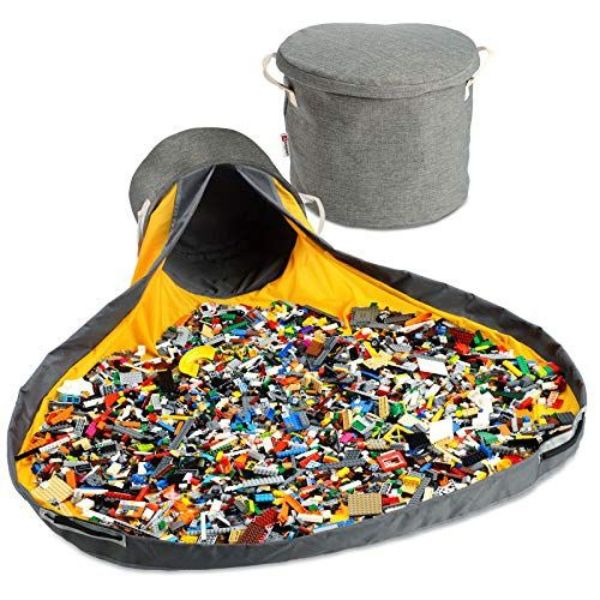 Lego-display-play-mat-in-LEGO-storage-and-organization-ideas.
