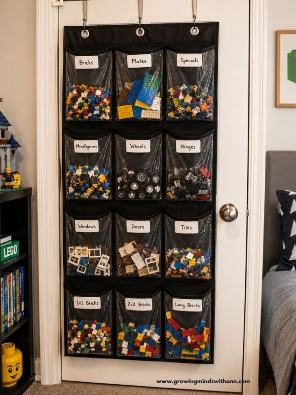 Hanging-LEGO-storage-in-LEGO-storage-and-organization-ideas.
