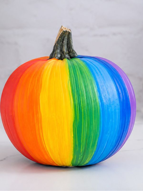 Pumpkin-painted-with-different-colors-of-the-rainbow-in-pumpkin-painting-ideas-for-kids.