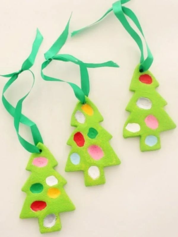 Three-Christmas-tree-salt-dough-ornament.