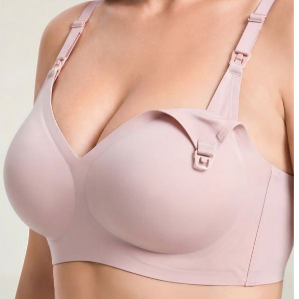 Nursing-bra-in-postpartum-essentials-every-new-mom-needs.