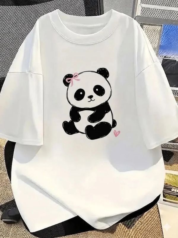 White-oversized-T-shirt-in-postpartum-wardrobe-essentials-every-mom-needs.